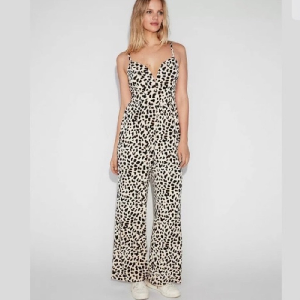 EXPRESS Cheetah leopard print wide leg jumpsuit